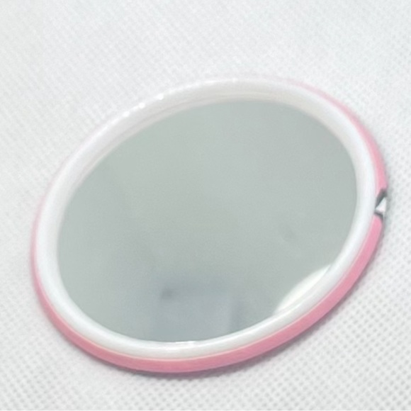 Small Hello Kittytty Mirror , round - Picture 2 of 2